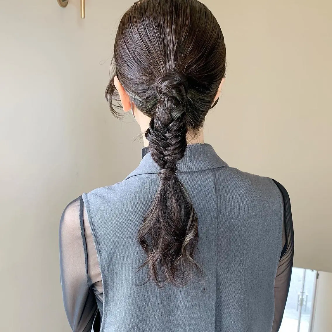 セミロング カラー ヘアアレンジ カット ヘアカラー トリートメント 本間 結衣のヘアスタイル