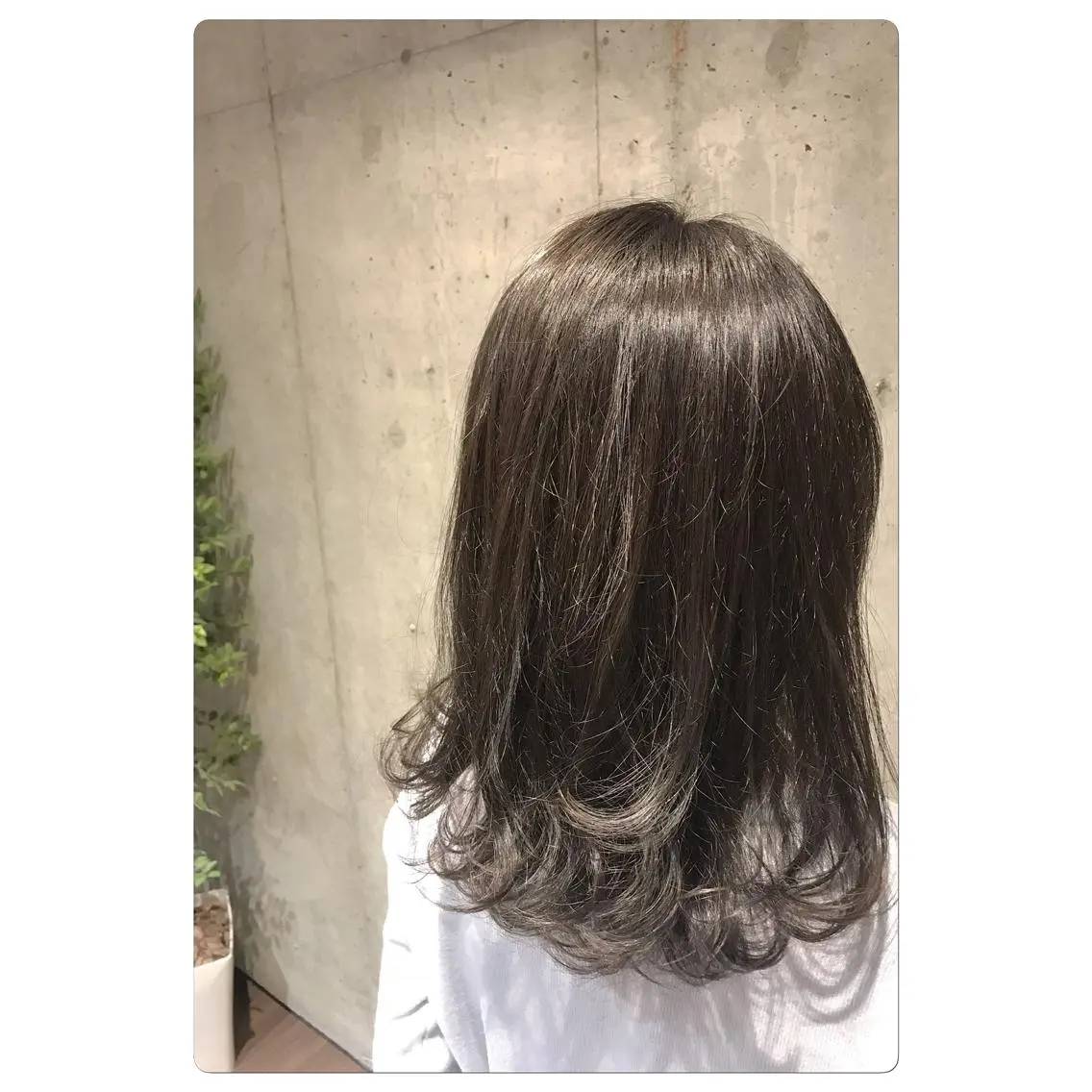カラー ブリーチ 杉山 憂人のヘアスタイル