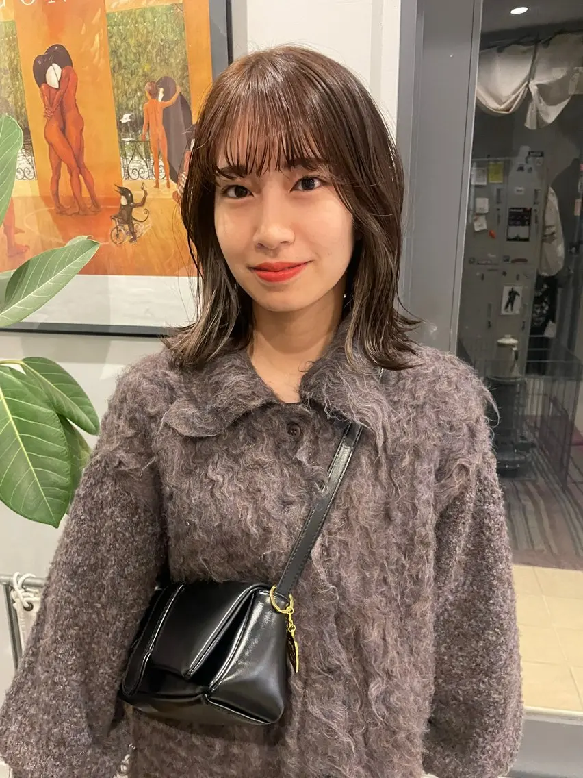 ミディアム 大庭 渚紗のヘアスタイル