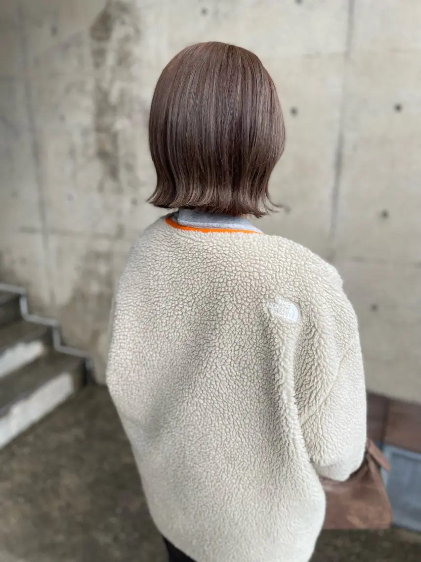 ショート カラー 日高 香織のヘアスタイル