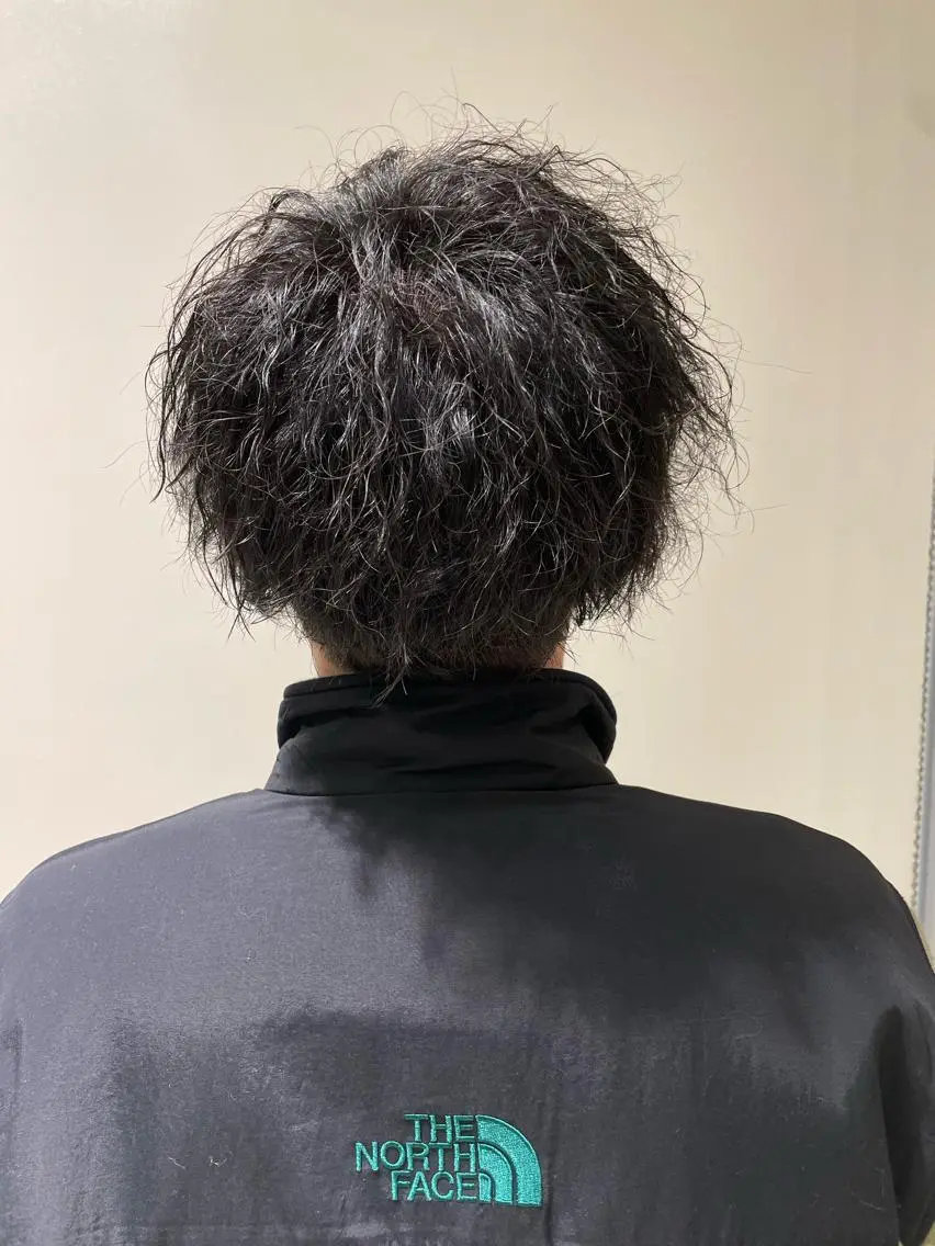 メンズカット＋ツイストスパイラルパーマ＋トリートメントの写真