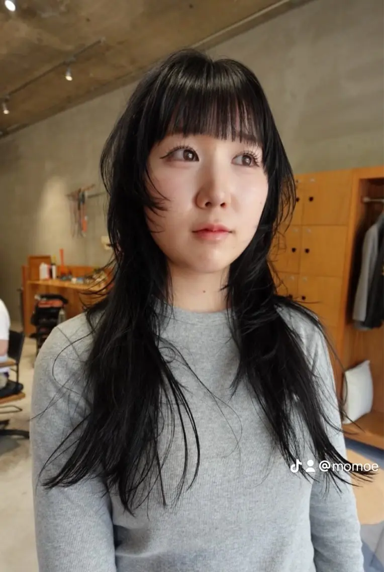 ロング カラー カット ヘアカラー トリートメント wewe: momoeのヘアスタイル