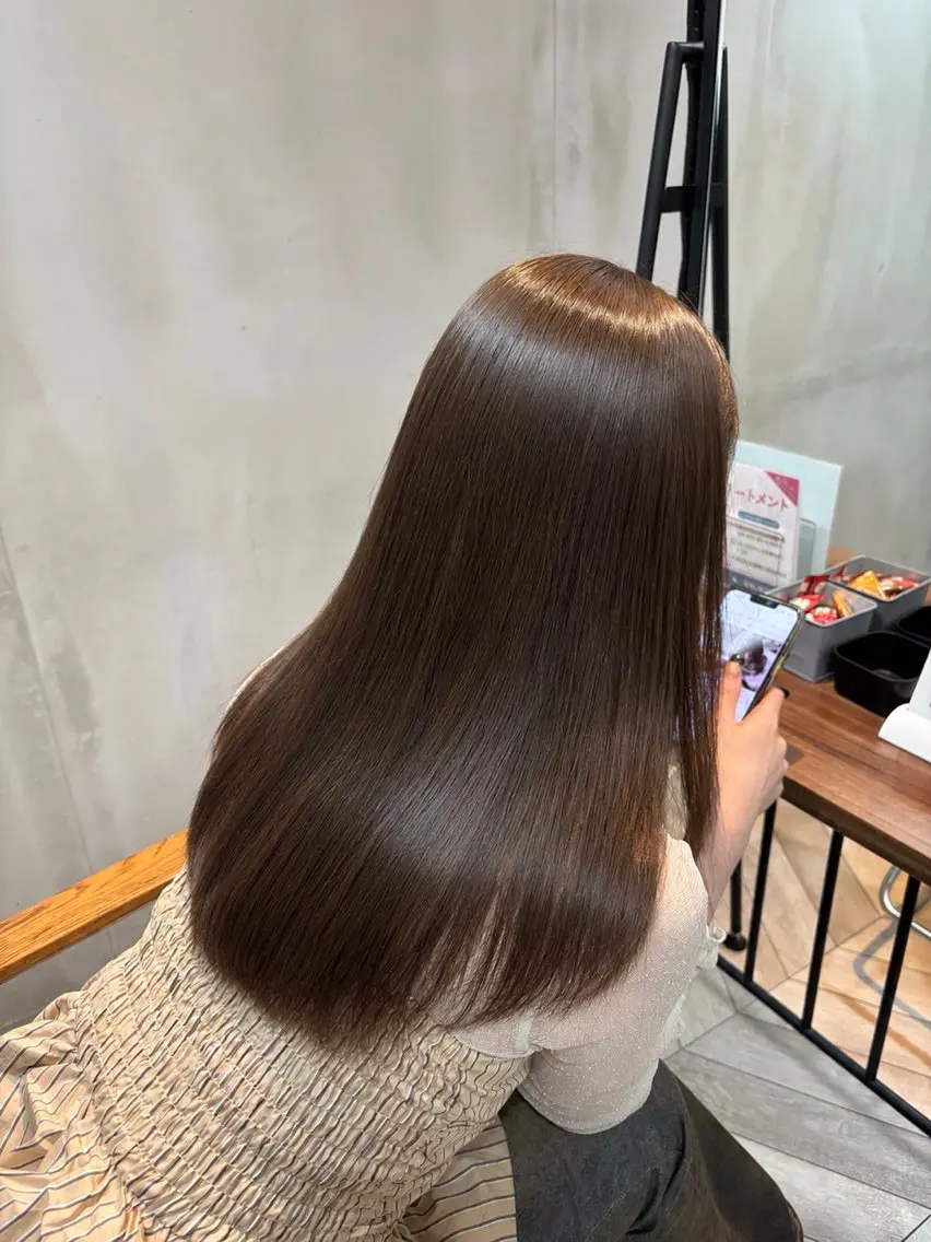 ロング 窪田 茉栞呂のヘアスタイル