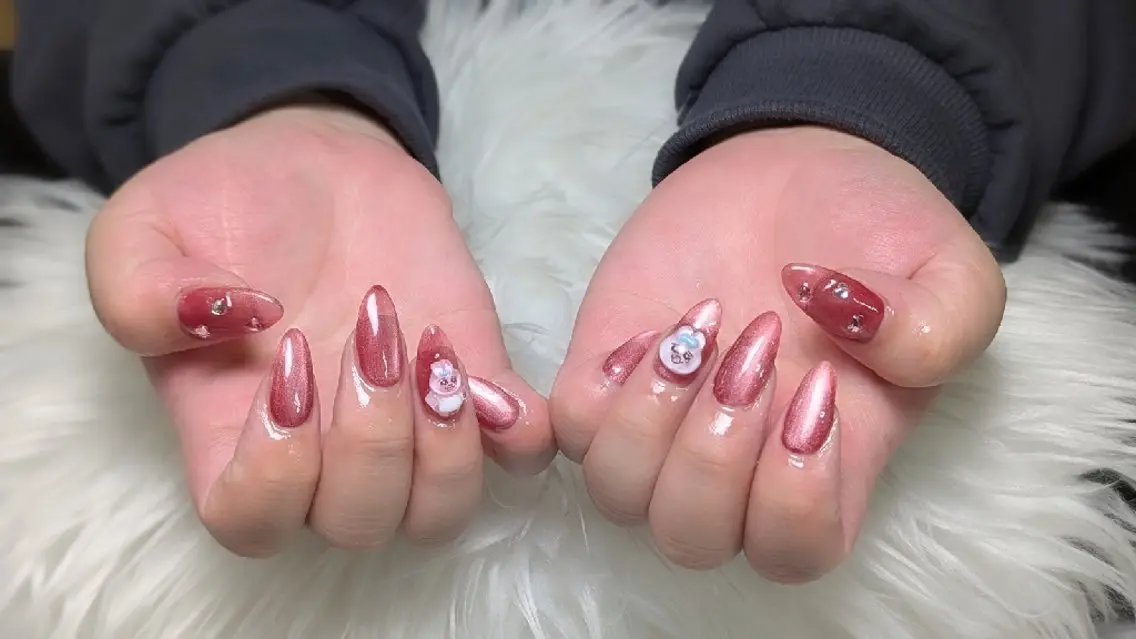 ネイル マグネットネイル ワンカラーネイル m&pPrivate nailsalonのネイルデザイン