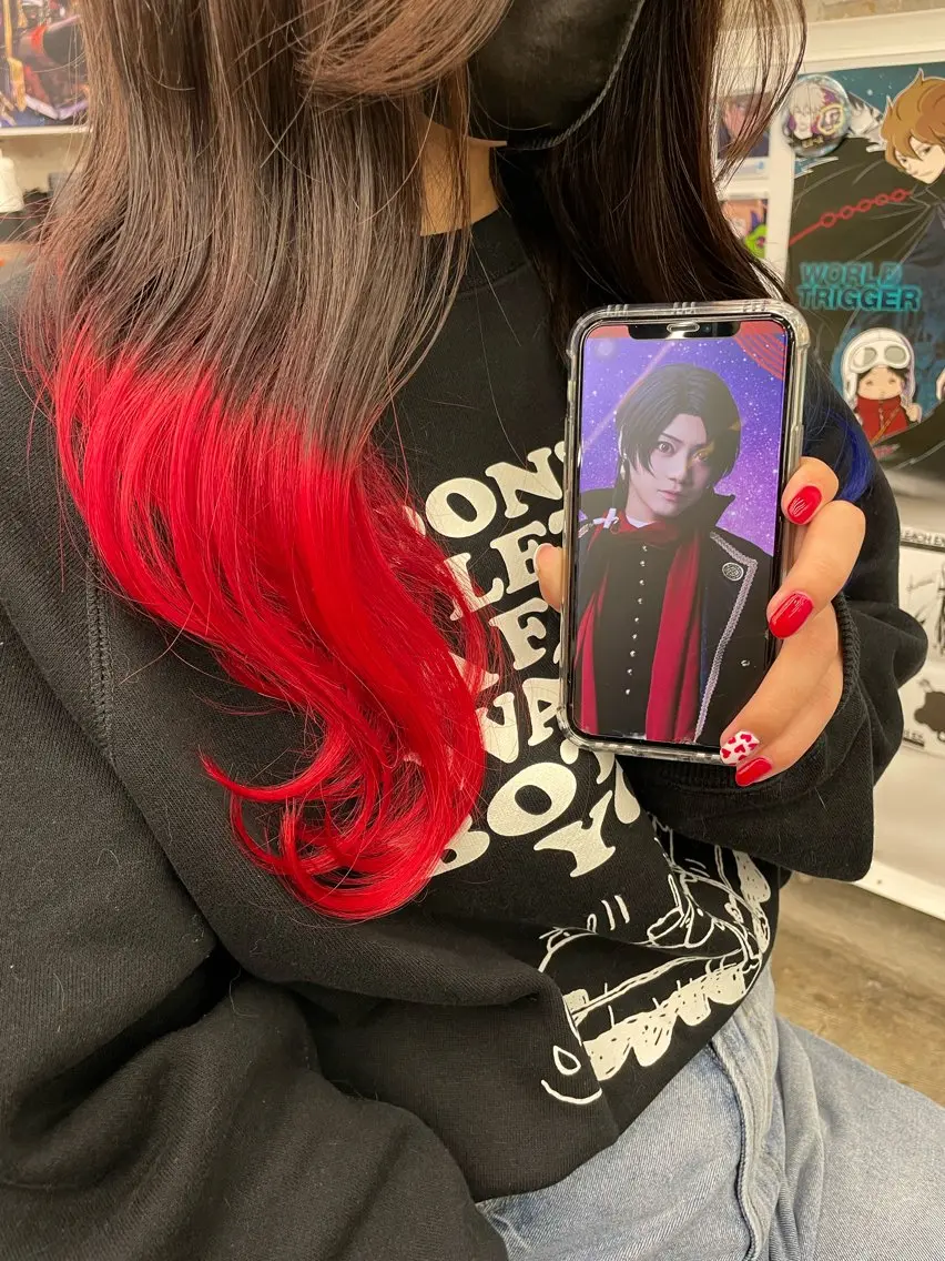 ロング カラー カット ヘアカラー インナーカラー 推し ブリーチ 髪質改善のヘアスタイル
