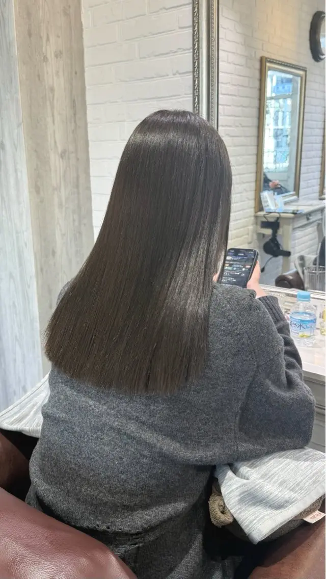 レディース2.3cm整えカット💇‍♀️(セミロング​〜​ロング限定)レイヤー無しワンレングス/スタイルチェンジ不可の写真