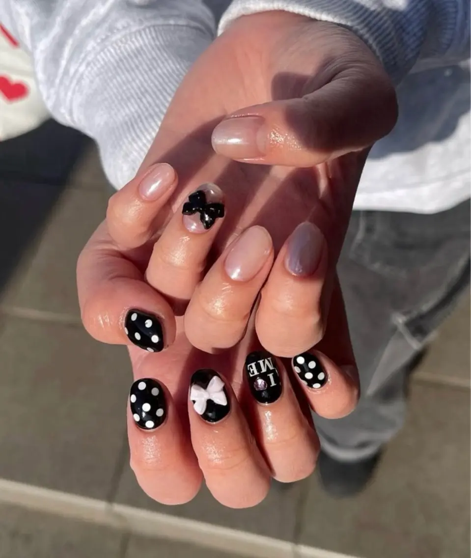 ネイル MoonHi Nail 朝霞台のネイルデザイン
