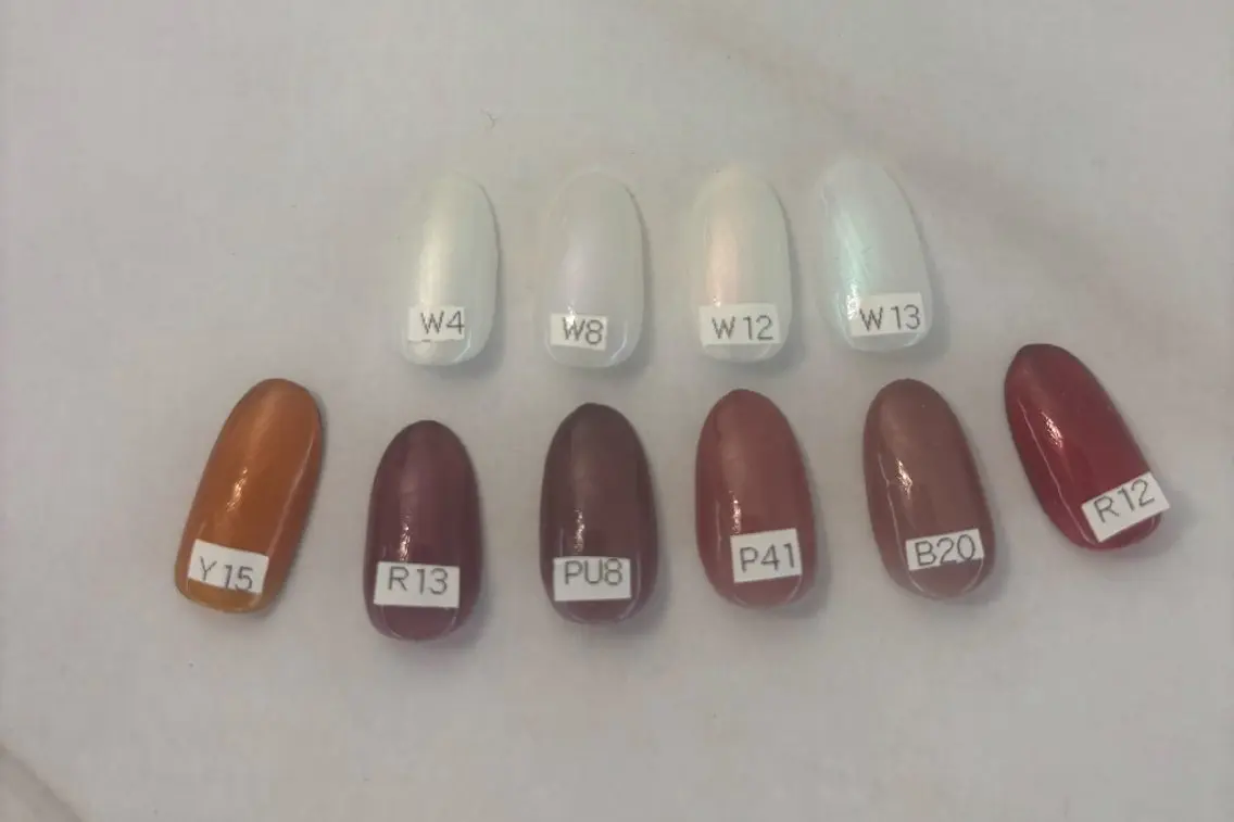 ネイル フットネイル LUCULIA  西本のネイルデザイン