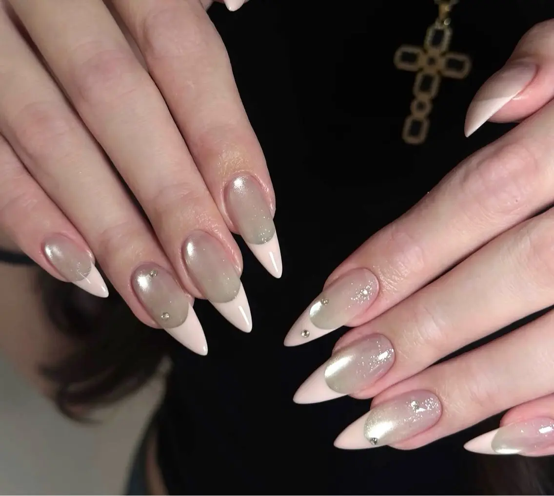 ネイル Green Nail 💚Gのネイルデザイン