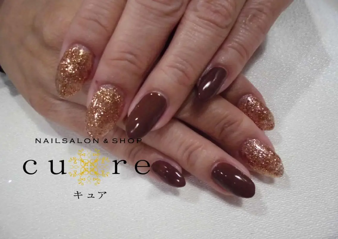 ミディアム ネイル ハンドネイル ネイルサロン Cureのネイルデザイン