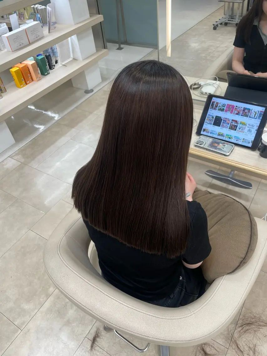 ロング シャドウパーマ／骨格 矯正カット　トモキのヘアスタイル