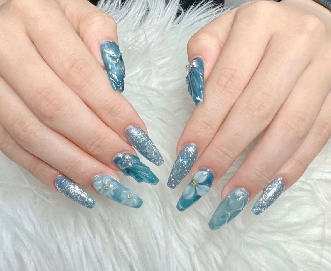 ネイル ハンドネイル Anmi Nail 新宿のネイルデザイン