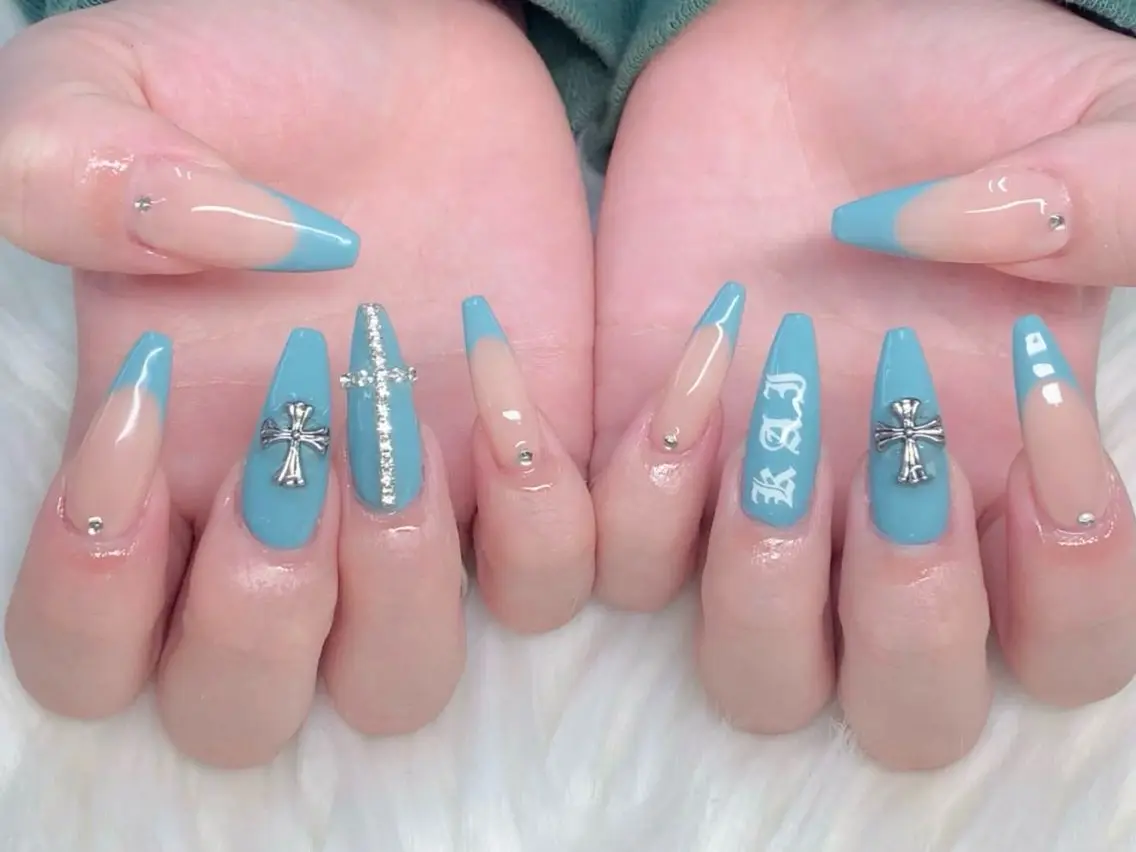 ネイル アートネイル フレンチネイル ジェルネイル 韓国ネイル マグネットネイル HAPPI NAIL 大国町のネイルデザイン