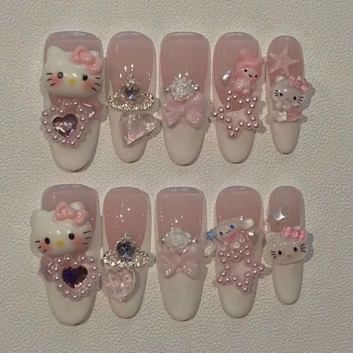 ネイル アートネイル 長さ出し ゴージャス キラキラネイル マグネットネイル ハンドネイル Nova Nail Nambaのネイルデザイン