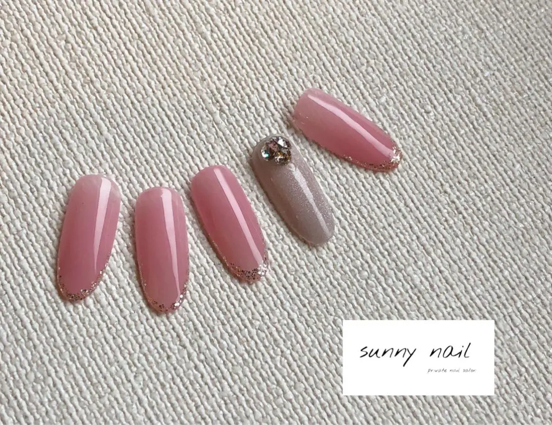 ネイル アートネイル フレンチネイル ジェルネイル ラメ(グリッター) マグネットネイル sunny nailのネイルデザイン