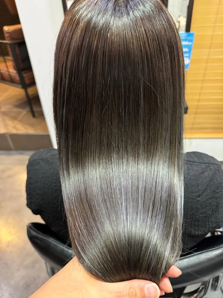 セミロング 松本 浩太朗のヘアスタイル
