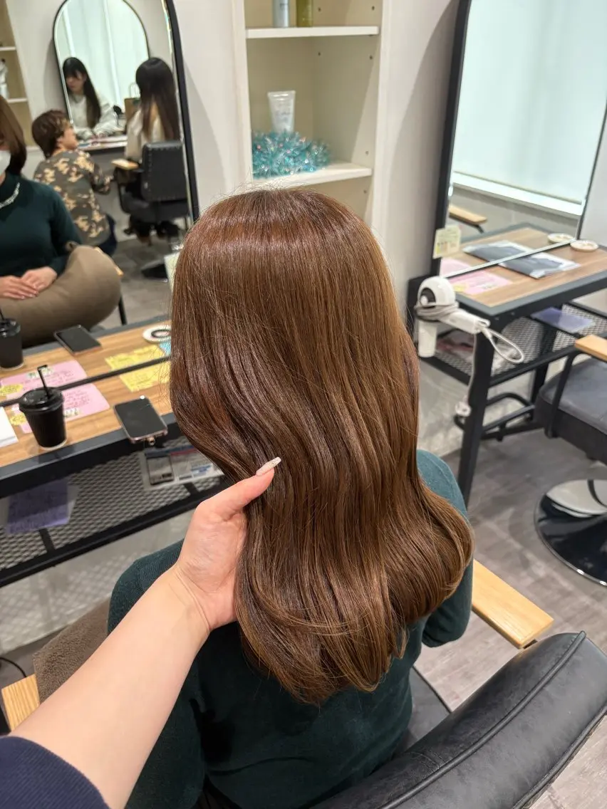ロング ヘアカラー cocotteひな /カラーモデル🌼のヘアスタイル