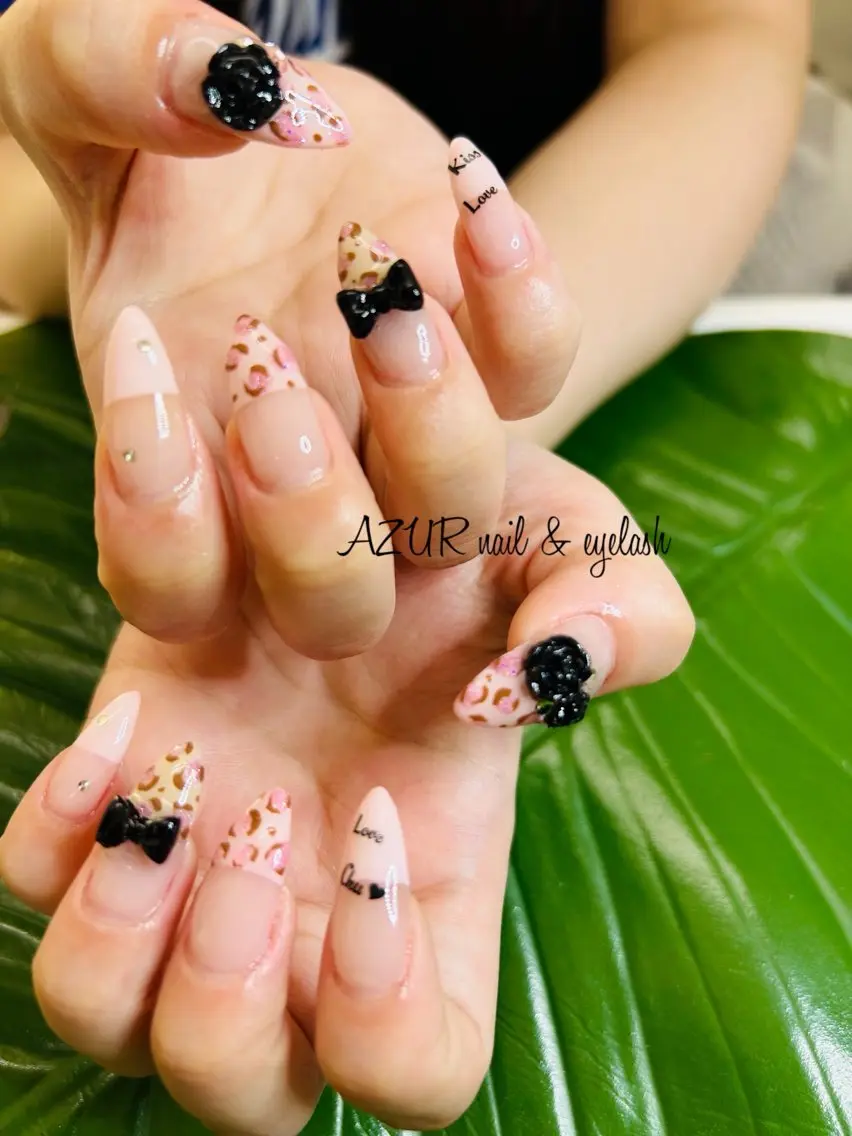 ネイル AZUR N&eyelashのネイルデザイン
