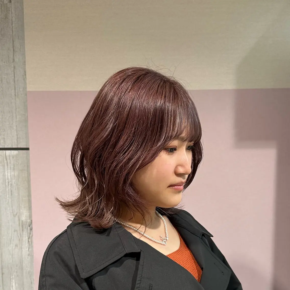 ミディアム カラー レッドカラー トリートメント 柔らかいbeige ¦韓国¦🩰マユ🩰のヘアスタイル