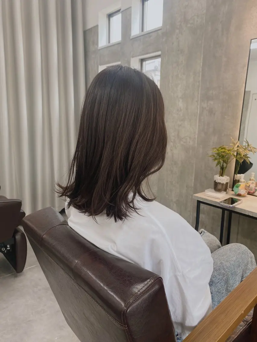 セミロング カラー ブラウンカラー ピンクカラー ピンクブラウン ウルフカット 1席のみの 美容室IKKIのヘアスタイル