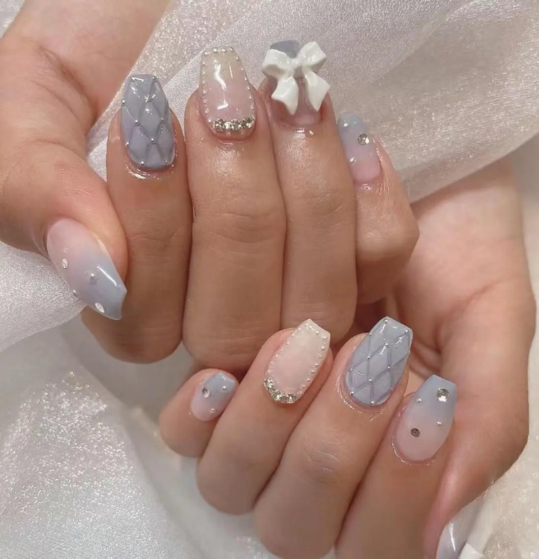ネイル 持ち込み スカルプネイル Emmi salonのネイルデザイン