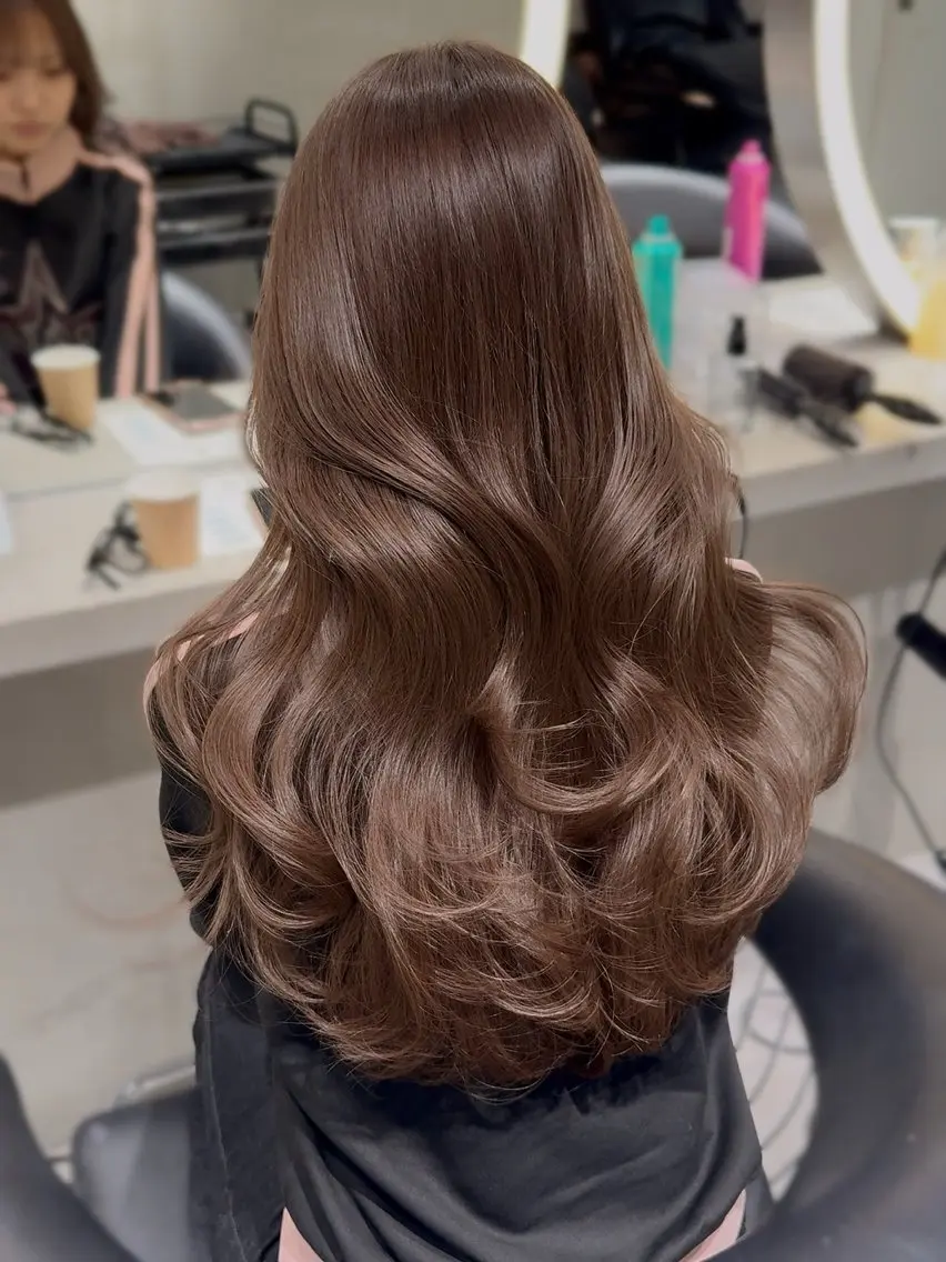 ロング カラー 透明感カラー 顔周りカット カット ヘアカラー トリートメント ユナ hearts.店長のヘアスタイル