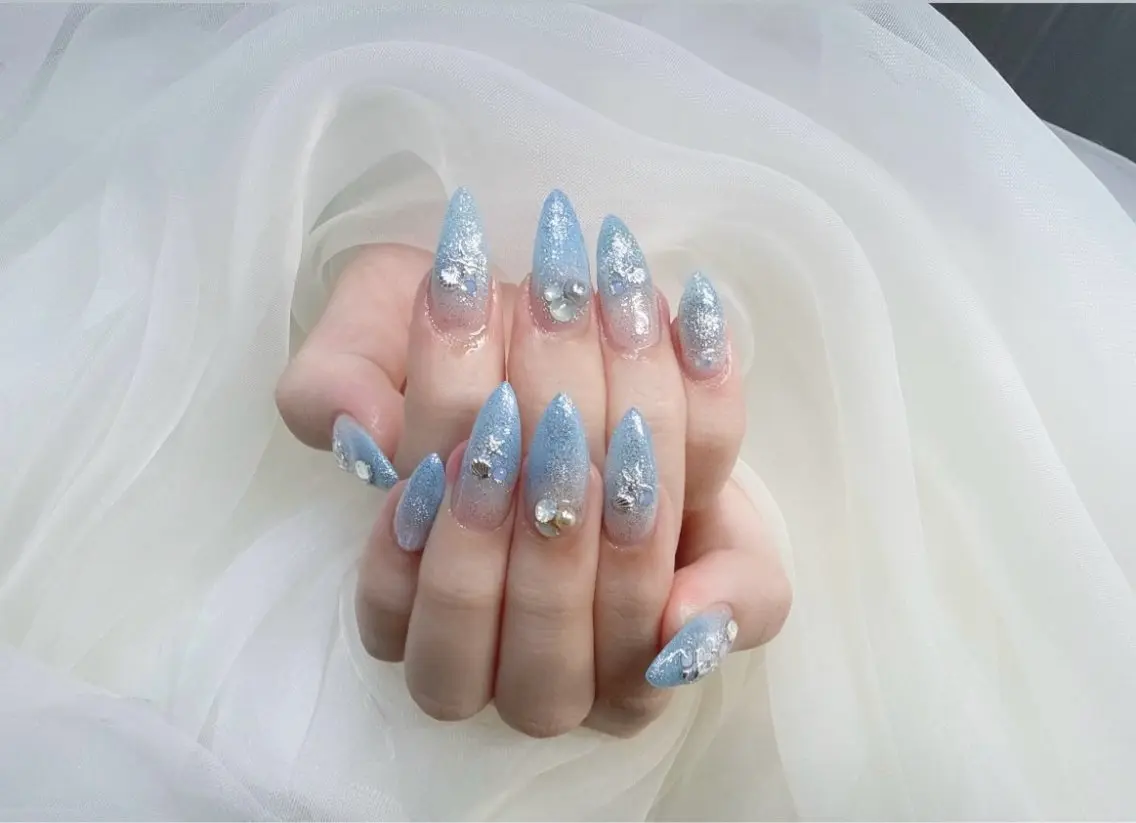 ネイル NailSalon✨ Écrinエクランのネイルデザイン