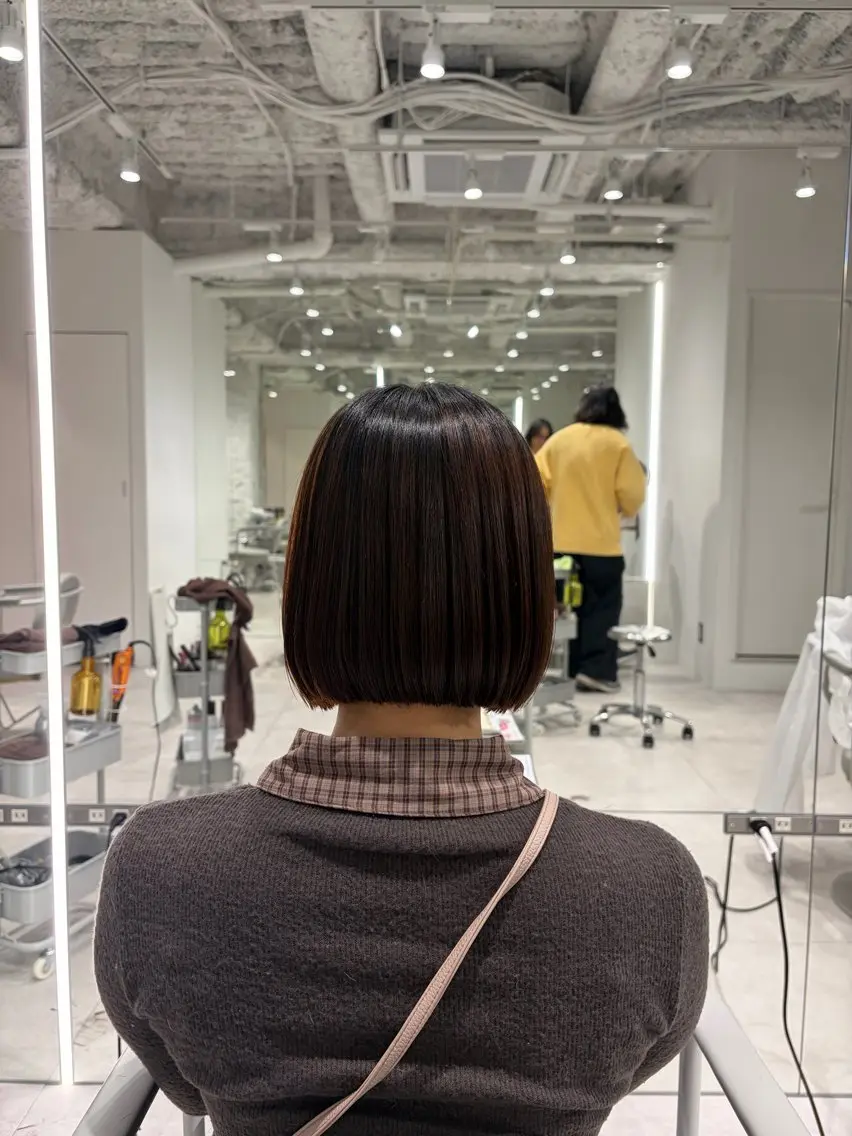 ショート レイヤー♡ 石川優奈のヘアスタイル
