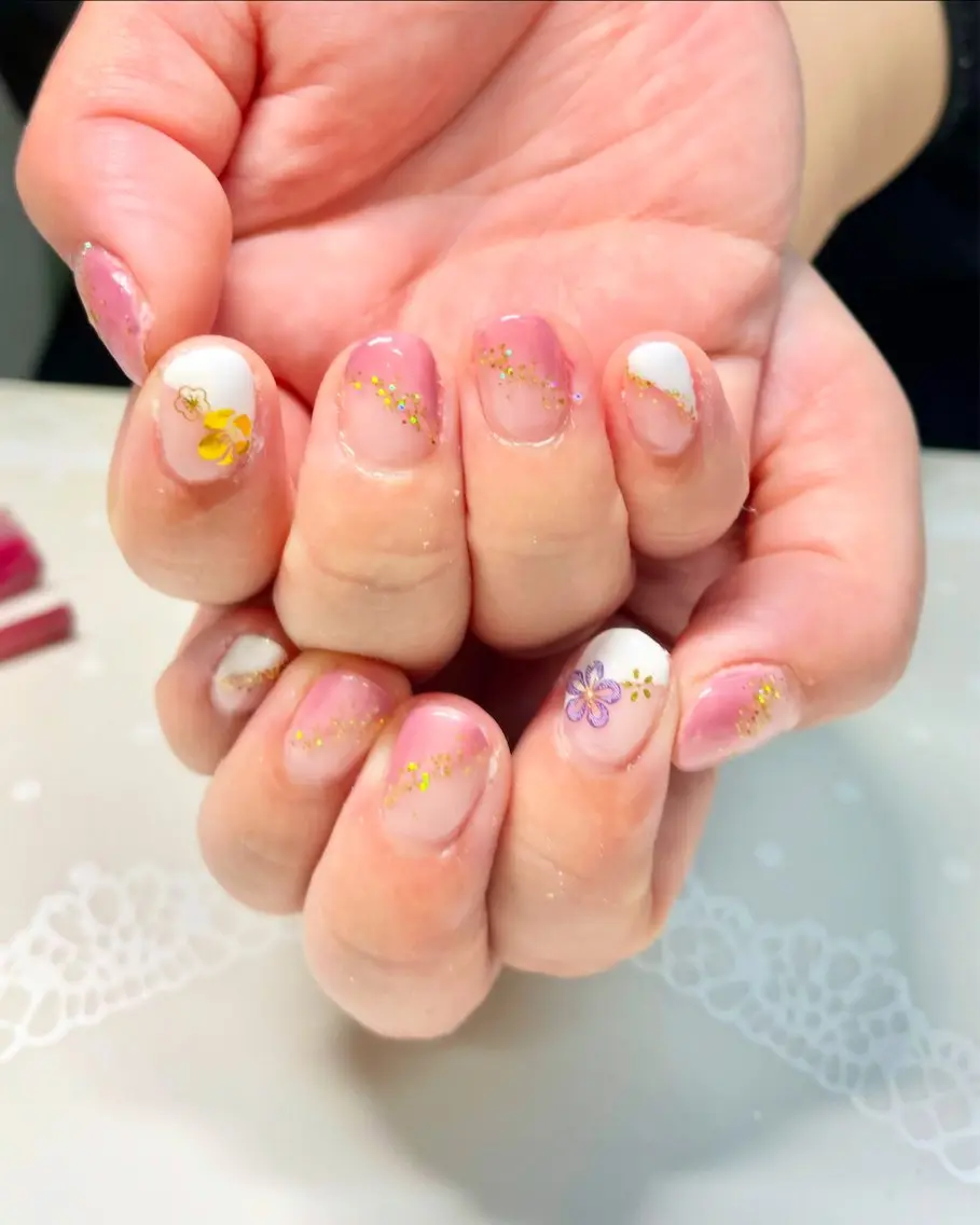ネイル ハンドネイル 新宿ネイルサロン ジェミディローサのネイルデザイン