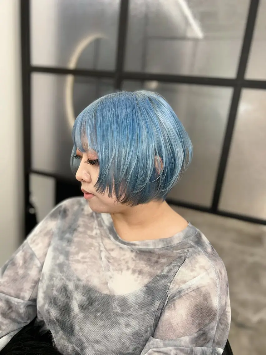 ショート カラー ブルーカラー ヘアカラー トリートメント Uno. 本気で ヘアに悩む方へ✨のヘアスタイル