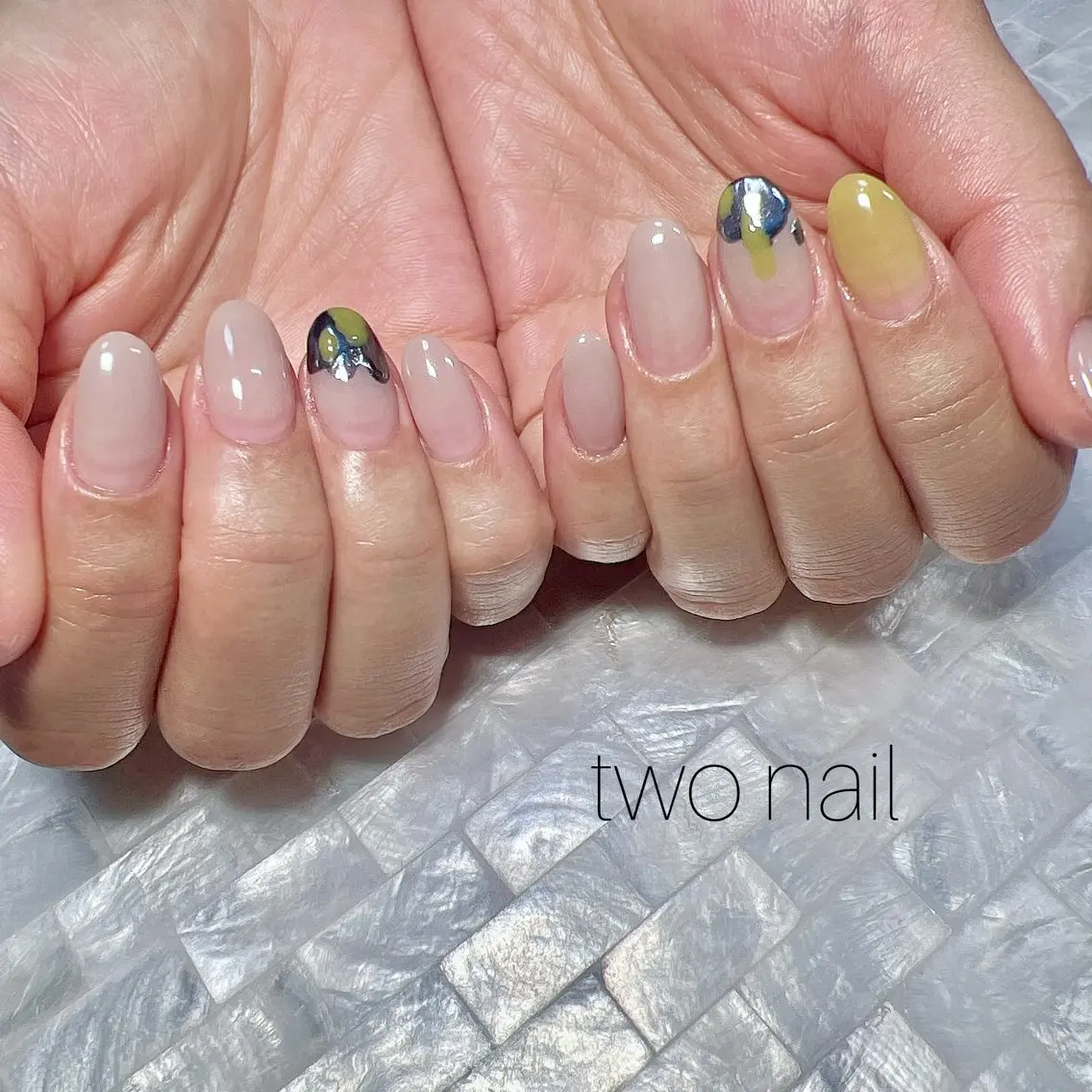 ネイル アートネイル ネイルチップ ホワイト ハンドネイル two nailのネイルデザイン