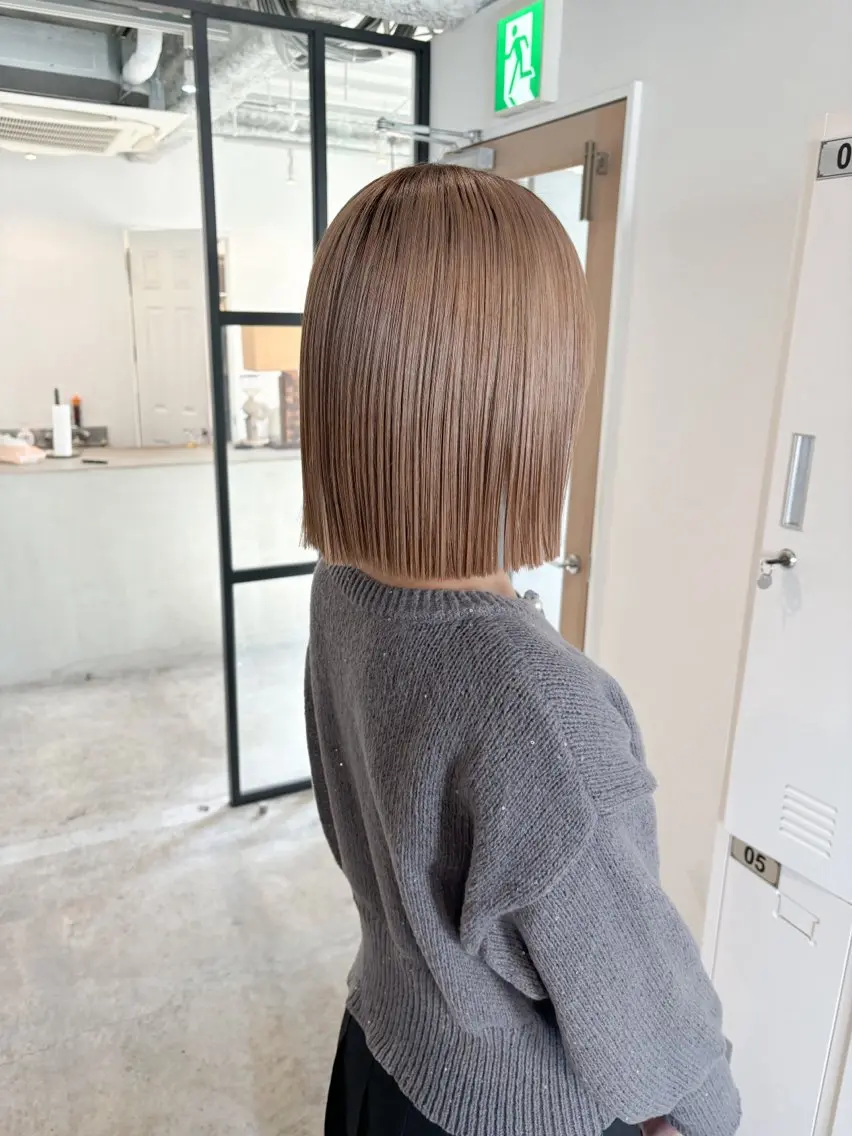 ミディアム カラー ベージュカラー ブリーチ Takuma Suzuki中目黒のヘアスタイル