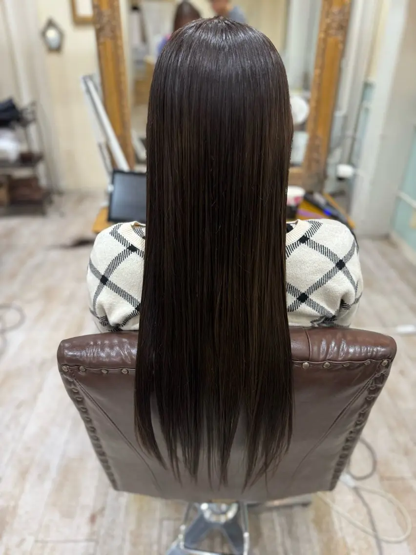 ロング カラー アディクシーカラー 髪質改善 トリートメント ヘアカラー トリートメント ゆこ カラーモデルのヘアスタイル