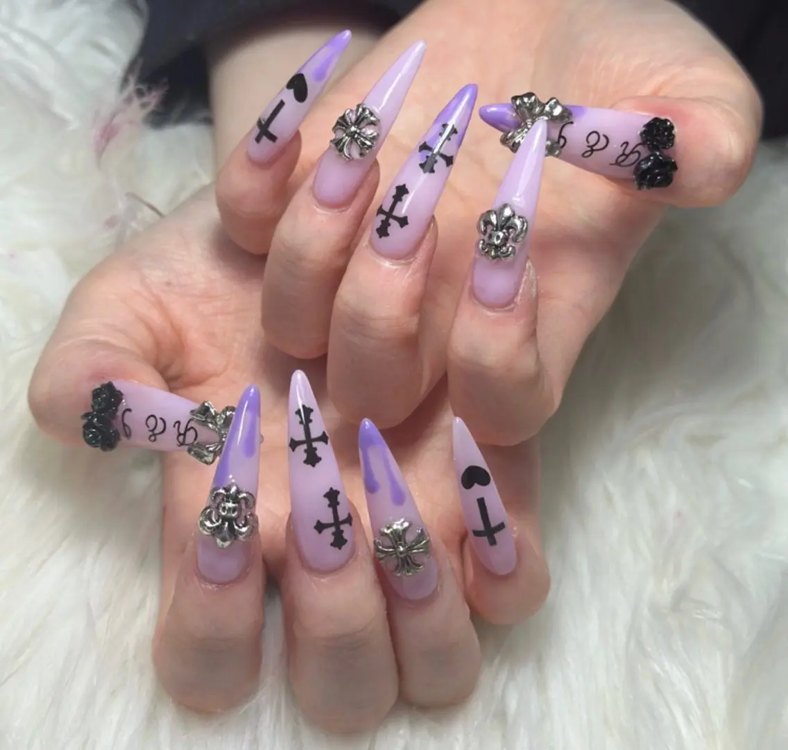 ネイル チークネイル ドット フレンチネイル グラデーション 韓国ネイル ハンドネイル ハンドケア Aria Nail Beautyのネイルデザイン
