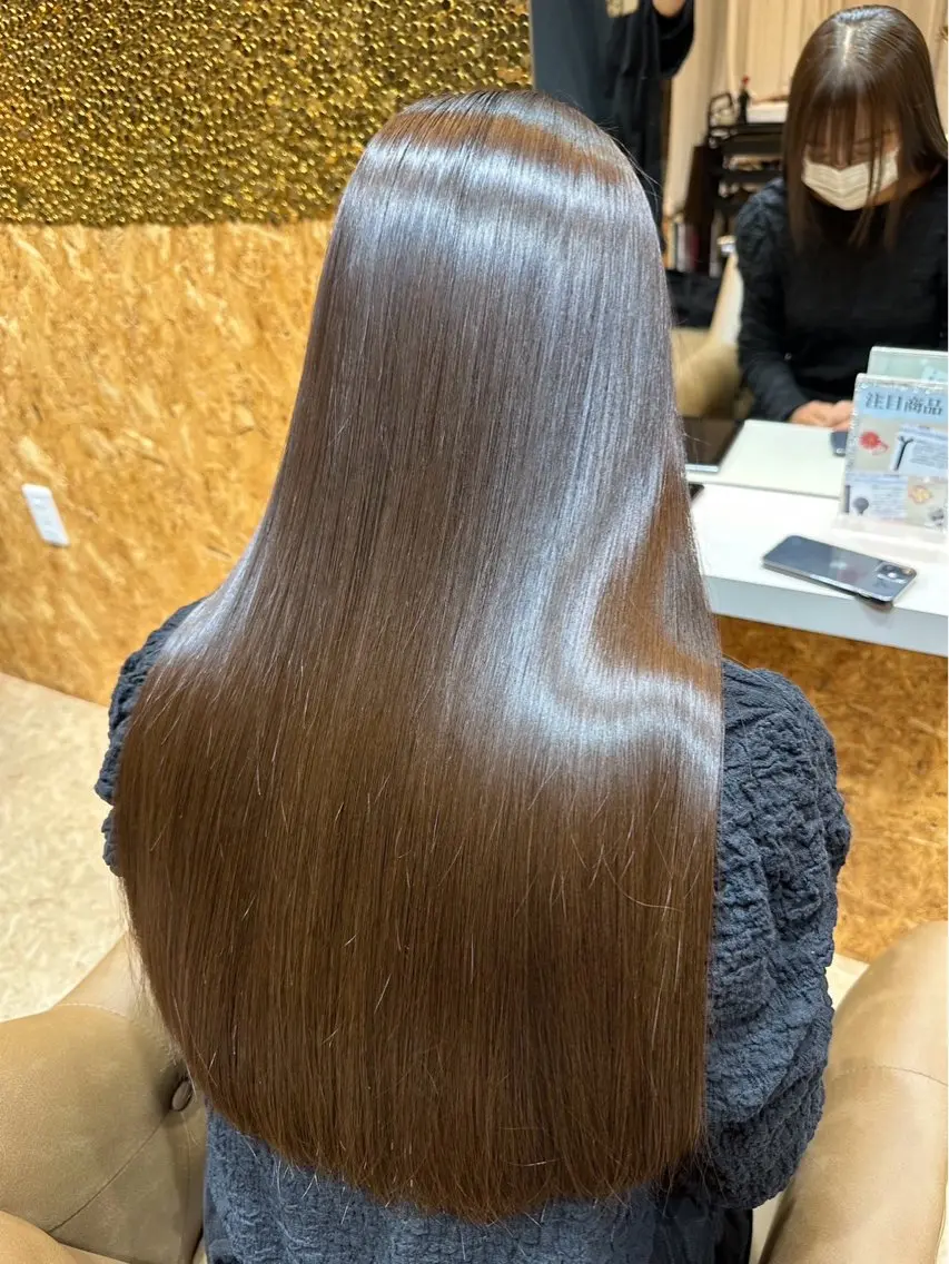 ロング ノンダメージサロン (R)上国料亜美のヘアスタイル