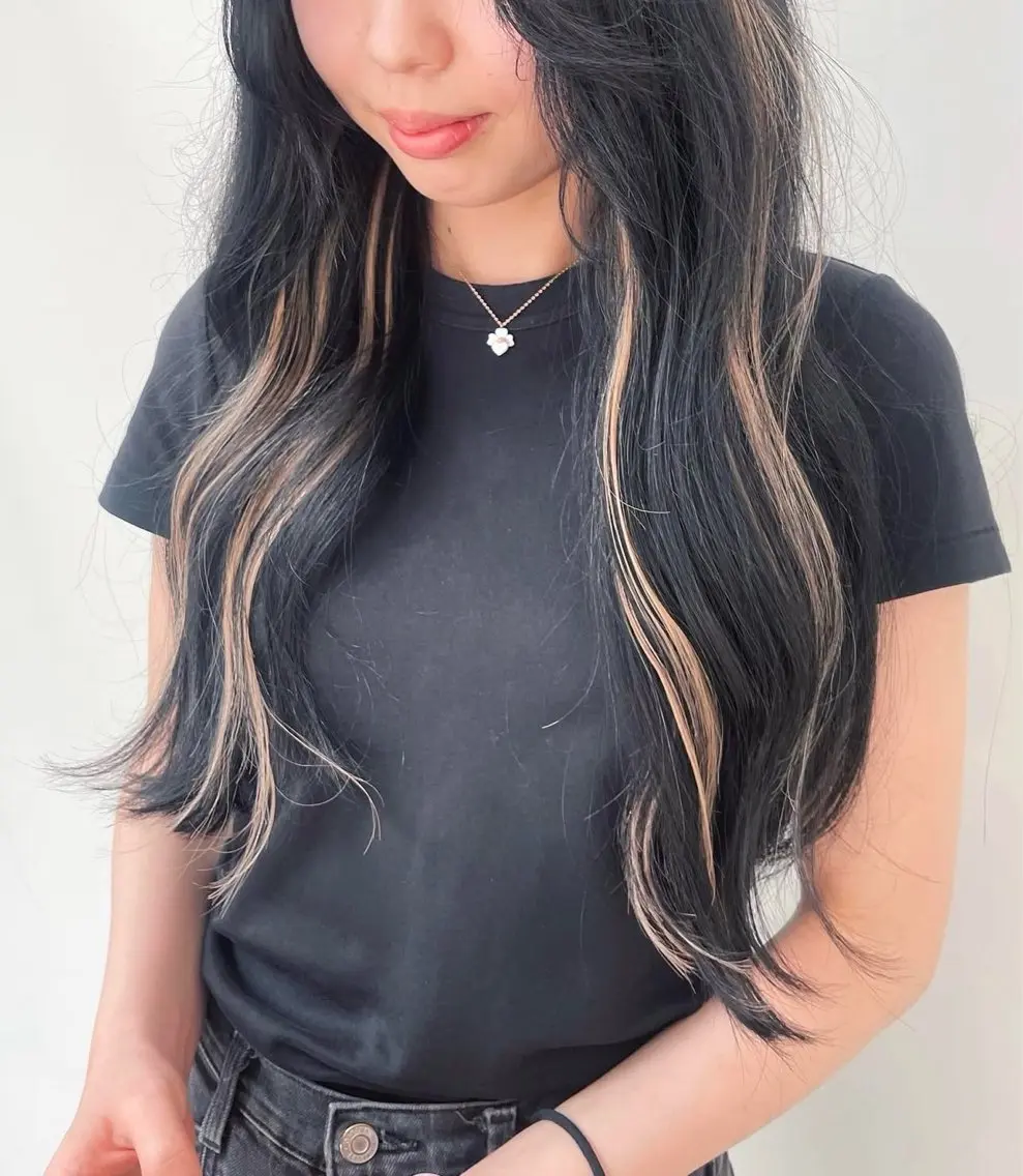 ロング カラー シールエクステ ハイトーンカラー エクステ 似合わせヘア 💐たかさきかなこのヘアスタイル