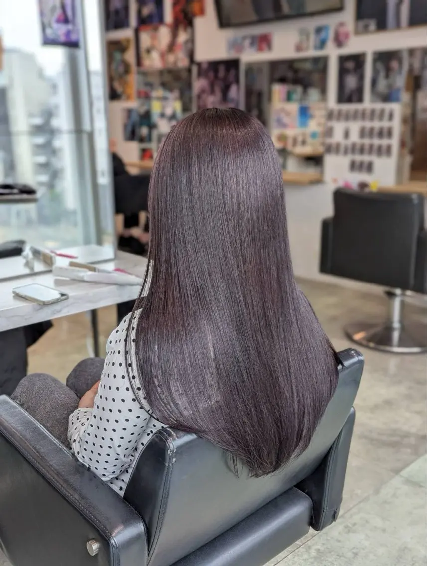 ロング カラー ブリーチ 透明感カラー ラベンダーカラー ブリーチなしカラー ピンクカラー ヘアカラー 吉川 琴美のヘアスタイル