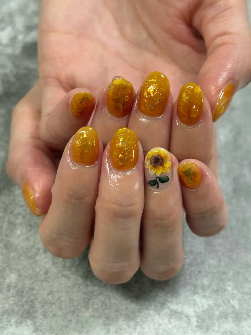 ネイル ハンドネイル FIORITURA Maikoのネイルデザイン
