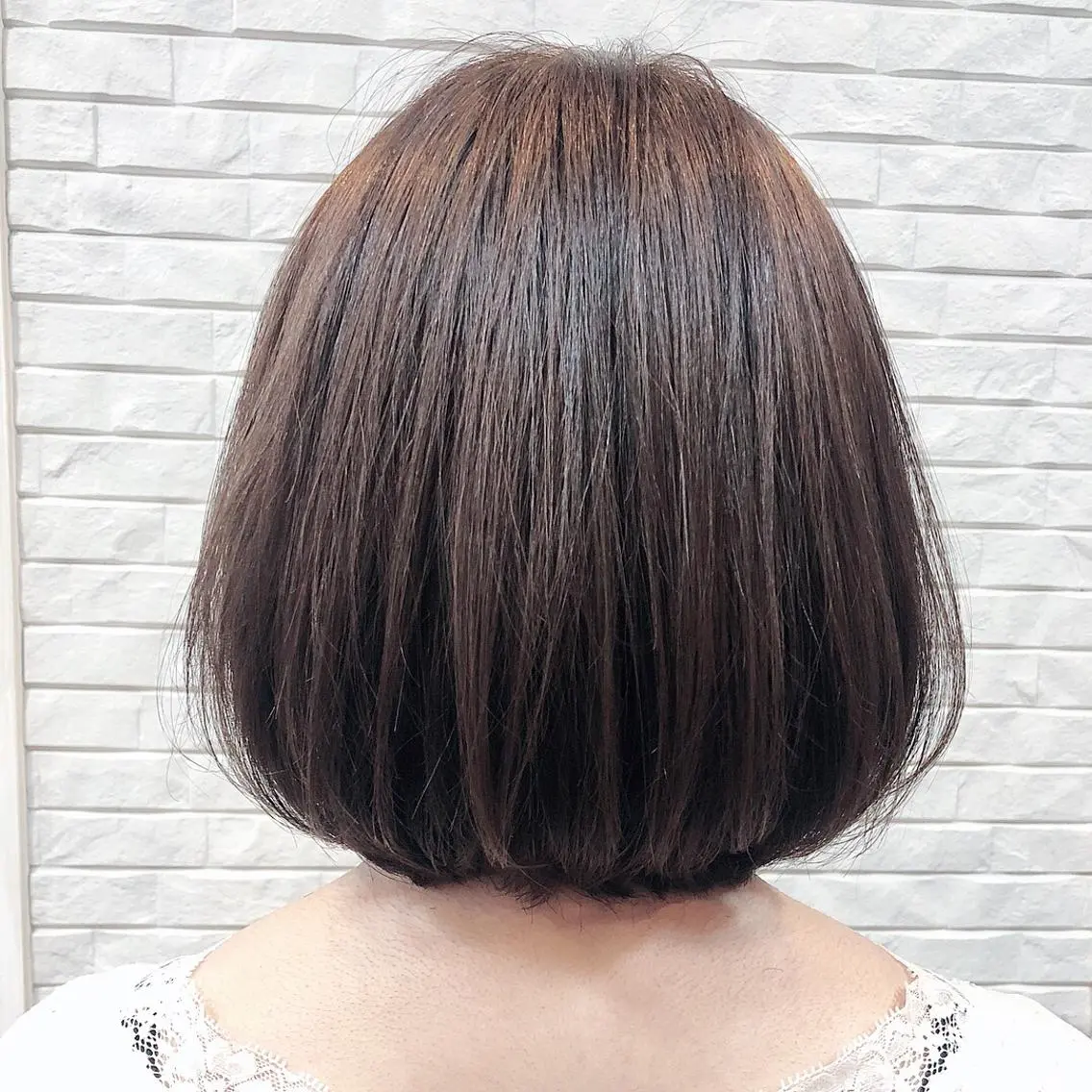 ミディアム 伊藤 さやかのヘアスタイル