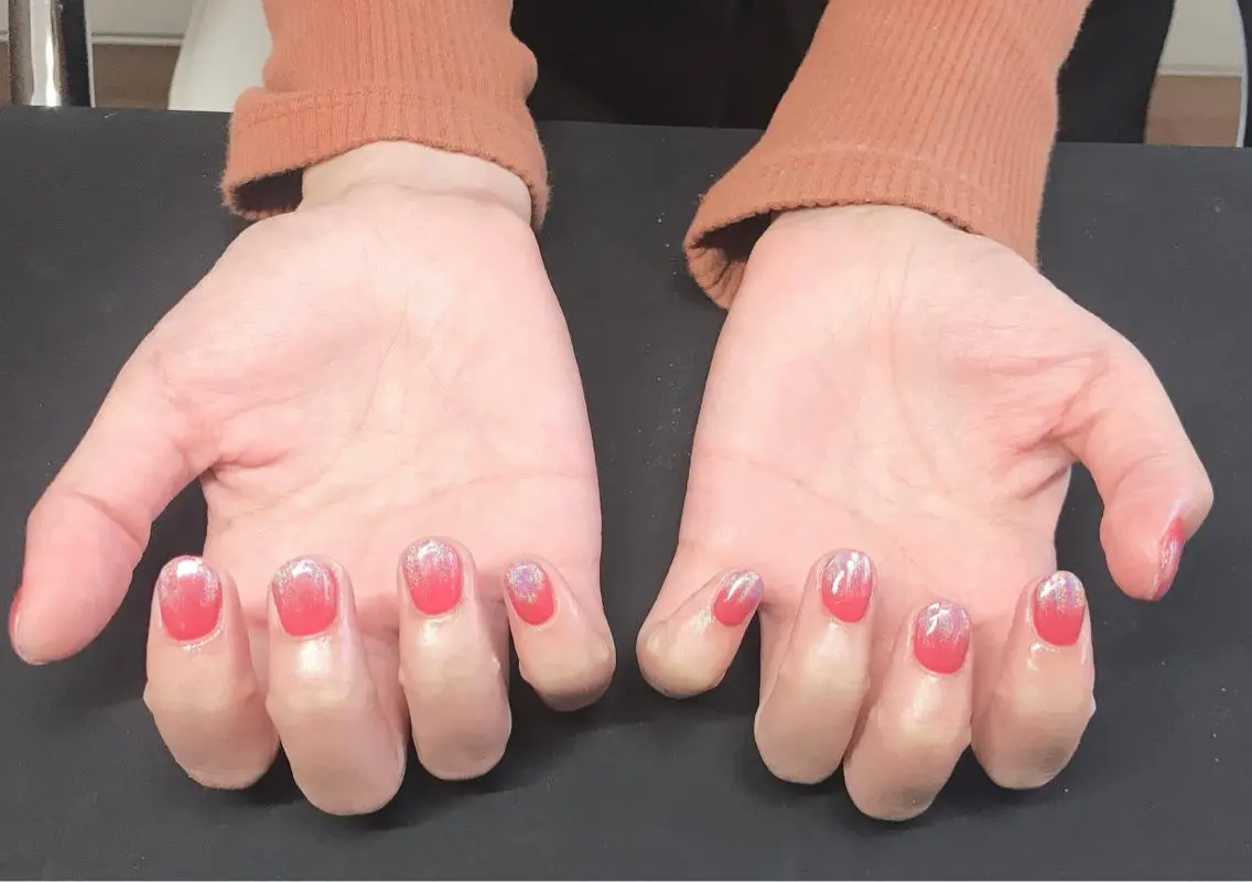 ネイル ハンドネイル nailroom DIASOMNIAのネイルデザイン