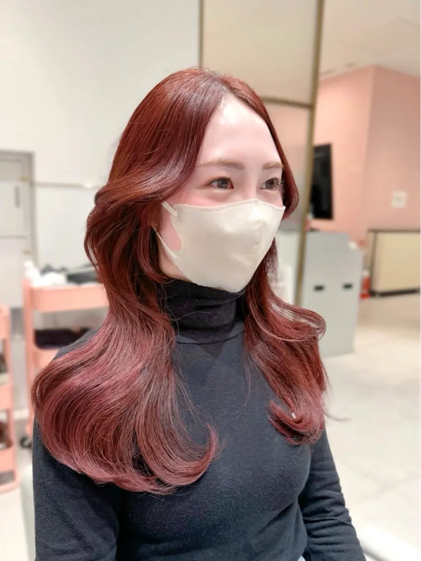 ロング カラー カット ヘアカラー トリートメント ヘッドスパ ヘアセット 韓国ヘア/レイヤー/ 顔まわり/りょーとのヘアスタイル