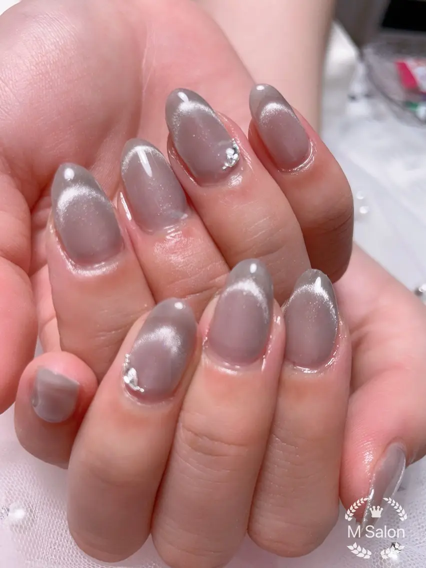 ネイル フレンチネイル マグネットネイル ニュアンスネイル オフィスネイル ワンカラーネイル ハンドネイル Mnail _KKのネイルデザイン