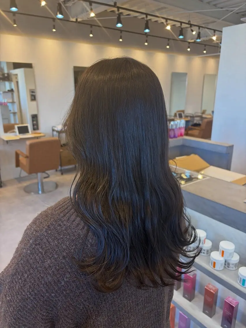 セミロング カラー ヘアアレンジ 髪質改善 トリートメント 田口 大雅のヘアスタイル