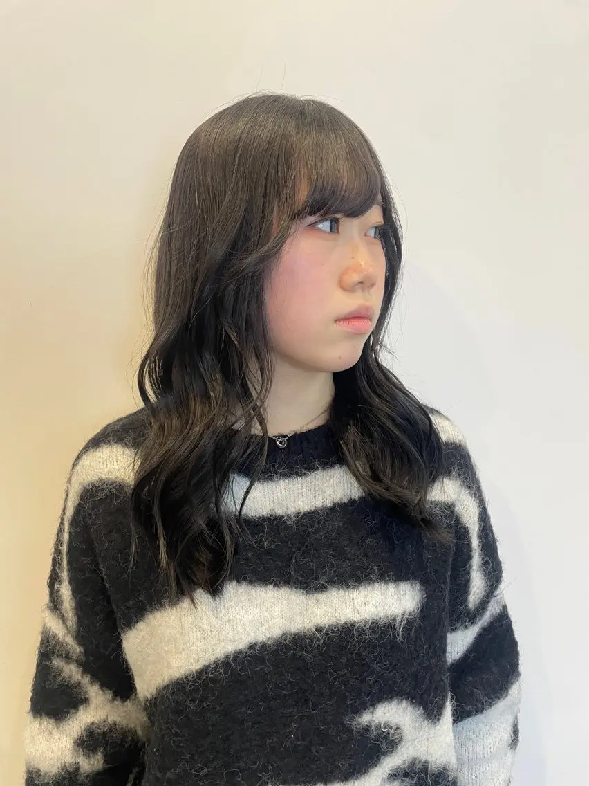 ロング カラー カット ヘアカラー ナチュラルカラー 児玉優香のヘアスタイル