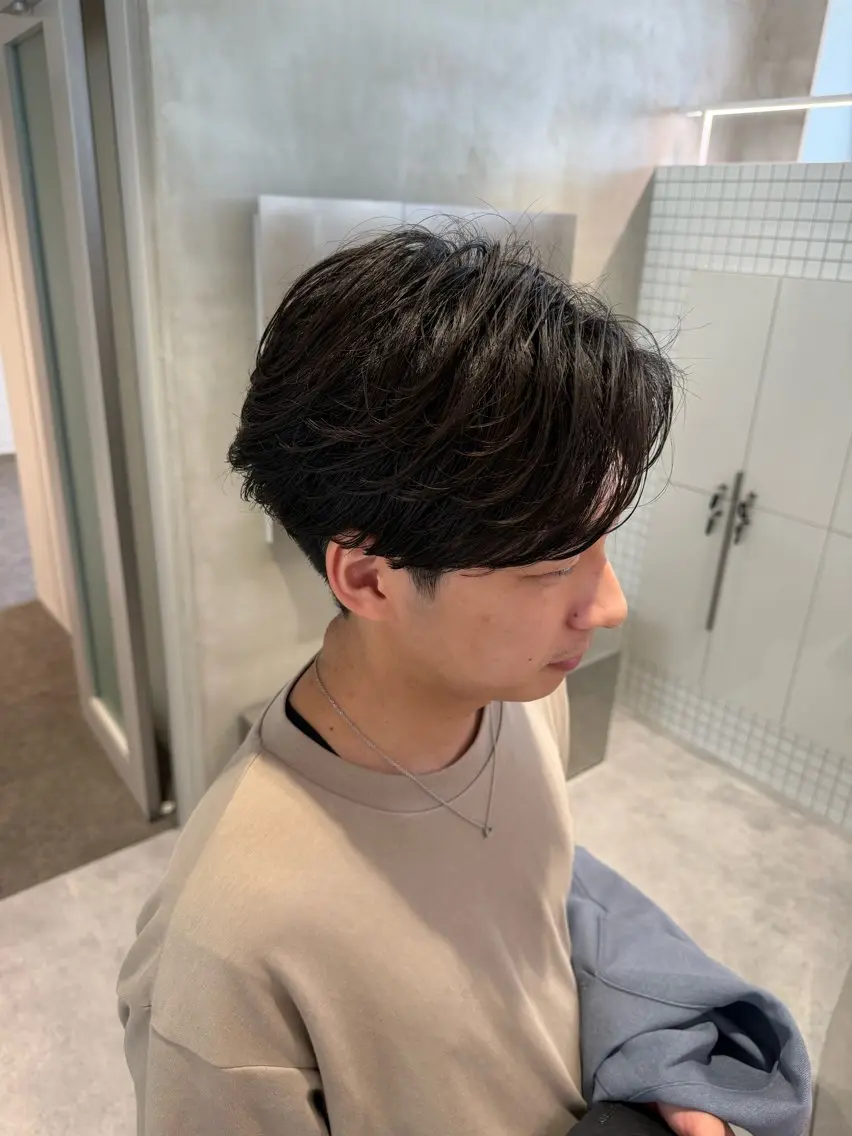 ショート パーマ メンズ カット ヘアカラー パーマ トリートメント 濵本 海斗のヘアスタイル
