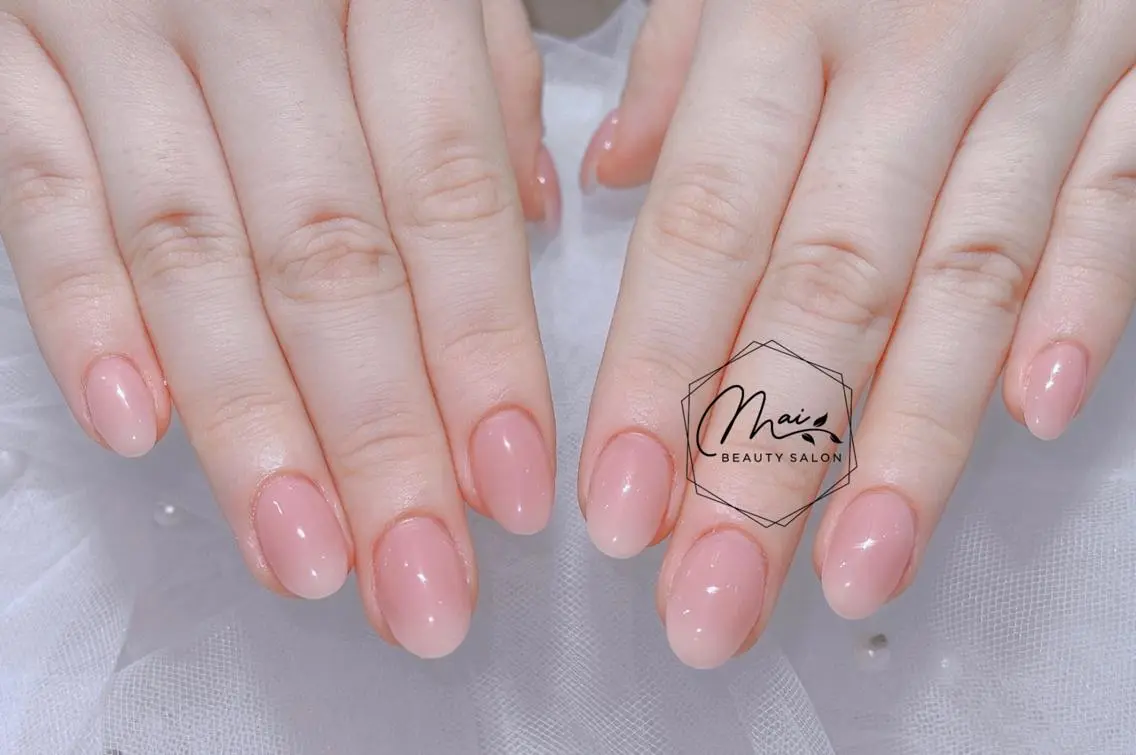 ネイル オーロラネイル 長さ出し フラッシュネイル フレンチネイル ジェルネイル MaiBeauty To Toのネイルデザイン