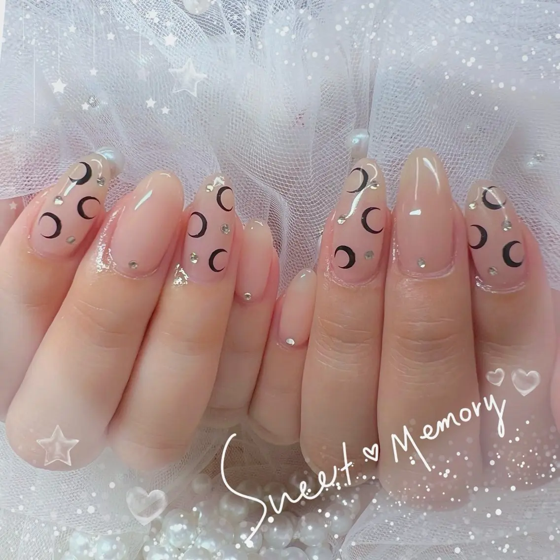 ネイル チークネイル フレンチネイル ガーリー ガラスフレンチ グラデーション ハンドネイル Chill Nailsalonのネイルデザイン