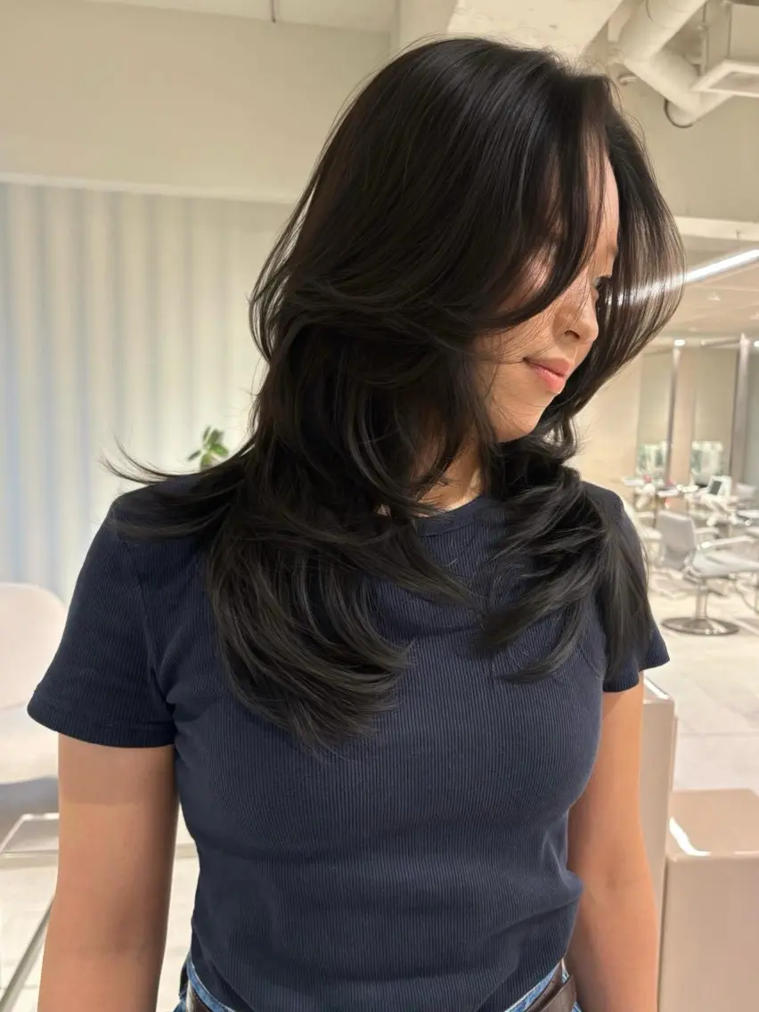 ロング カラー 透明感カラー レイヤーカット カット ヘアカラー 海外レイヤー /NAGISAのヘアスタイル