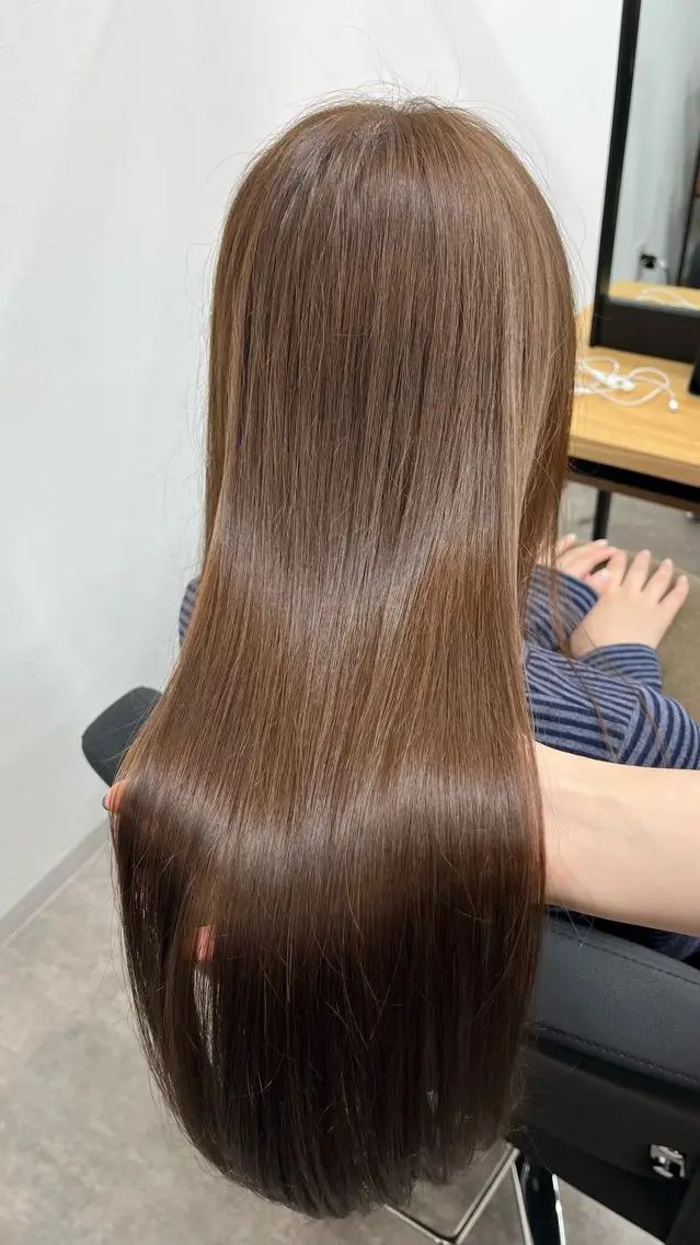 カラー アッシュ アッシュブラウン ブラウンカラー ヘアカラー anb シュウのヘアスタイル