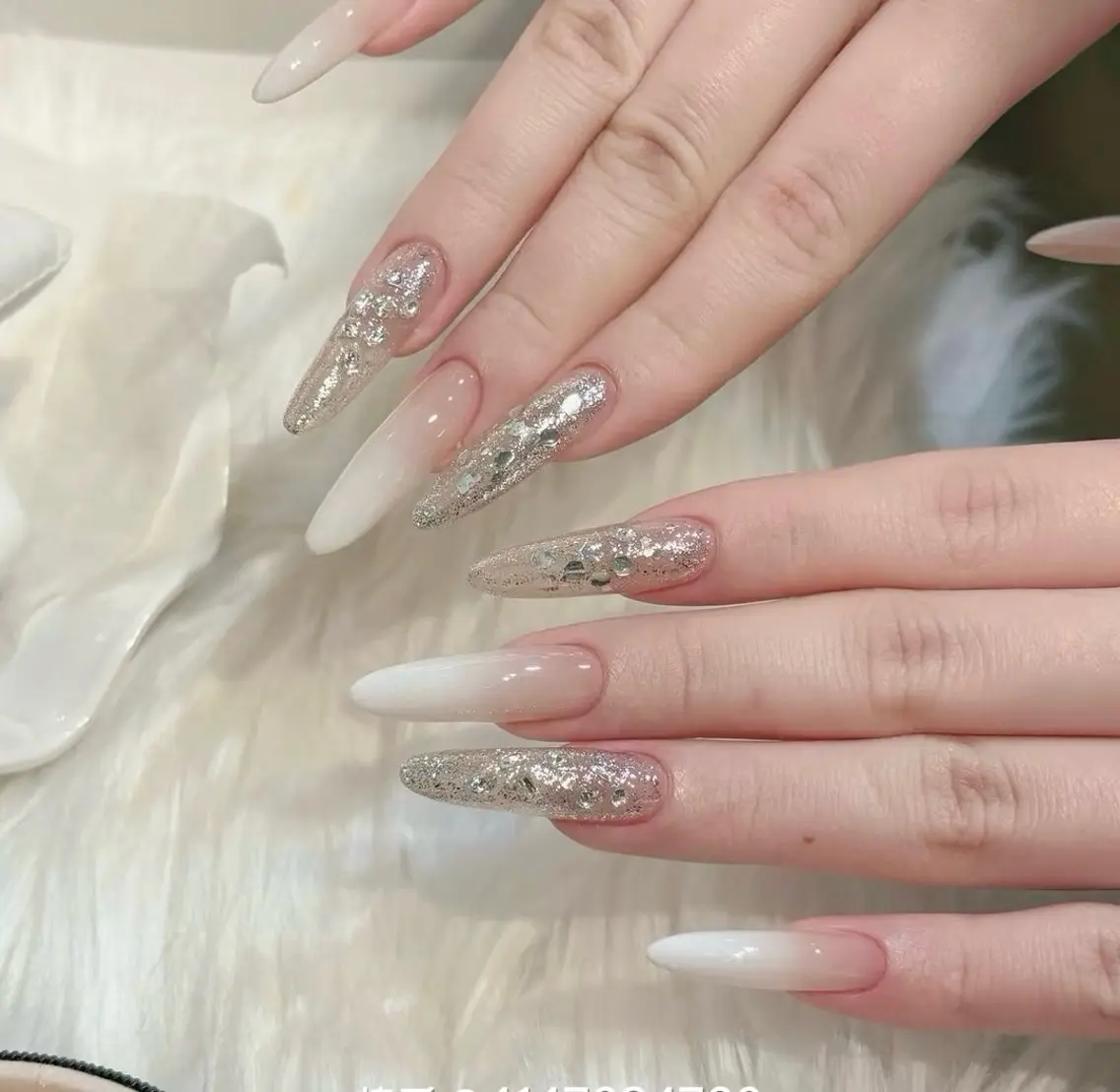 ネイル チークネイル 長さ出し フレンチネイル ガーリー 韓国ネイル sun nail池袋 モデル募集のネイルデザイン